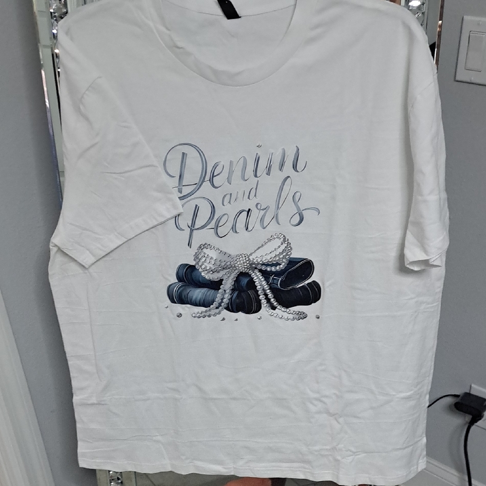 Graphic White Tee